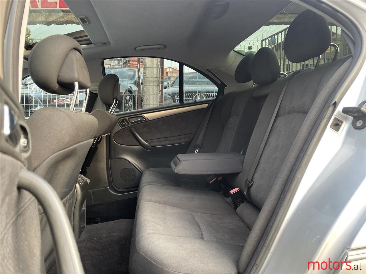 2001' Mercedes-Benz C 240 photo #5