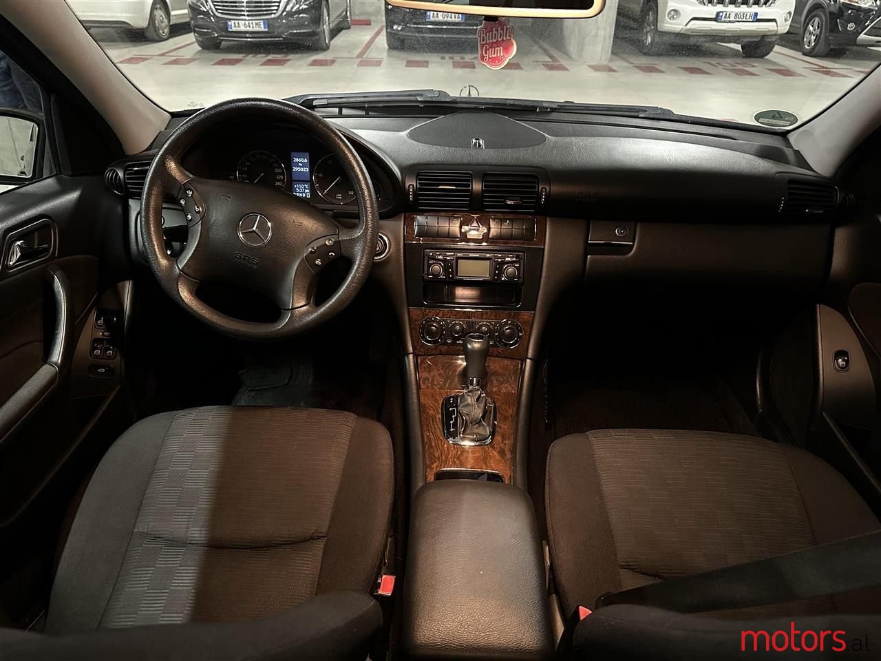 2005' Mercedes-Benz C 220 photo #3