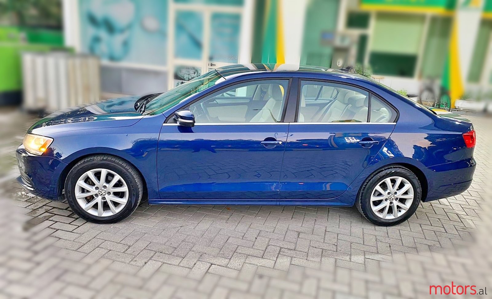 2015' Volkswagen Jetta photo #2