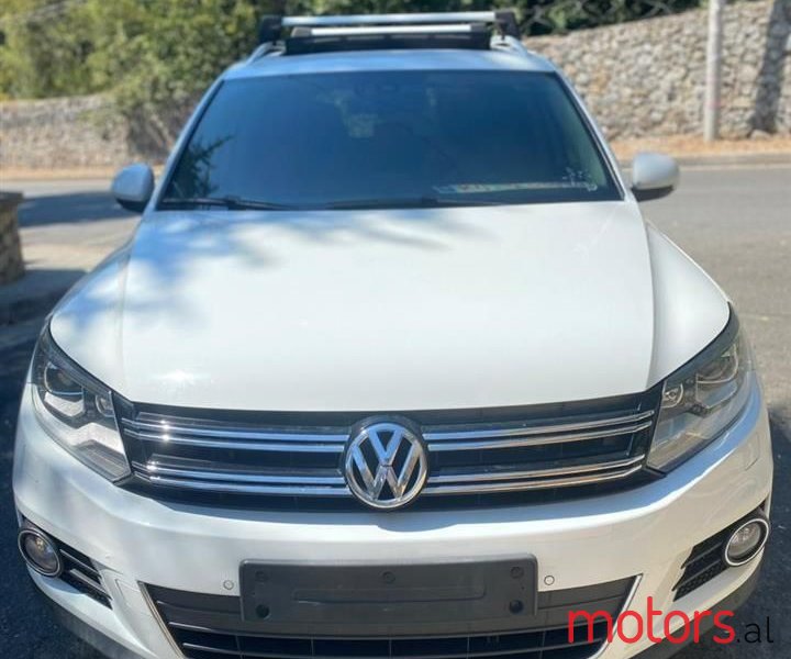 2014' Volkswagen Tiguan photo #4