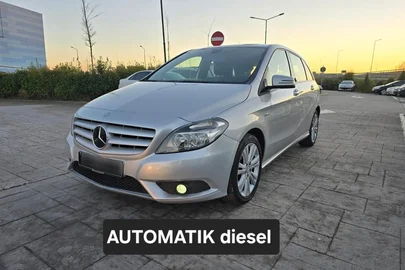 2012' Mercedes-Benz B 180