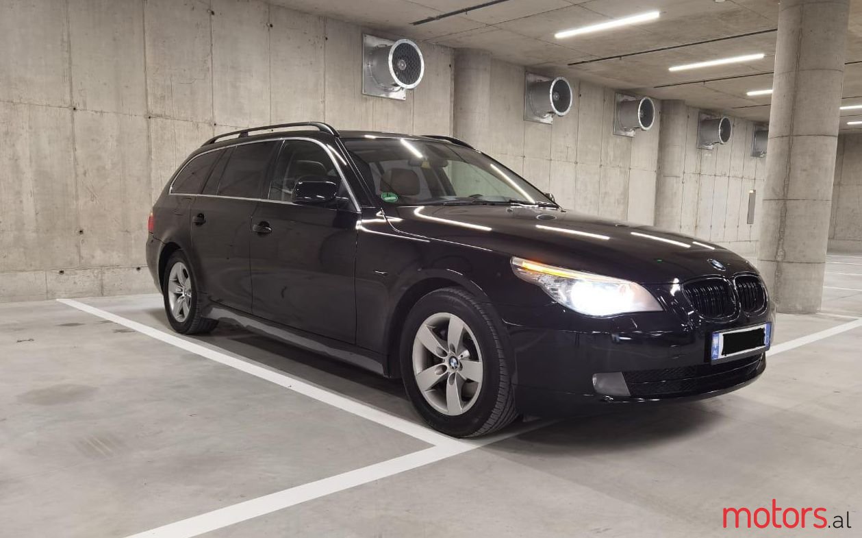 2007' BMW 520 photo #1