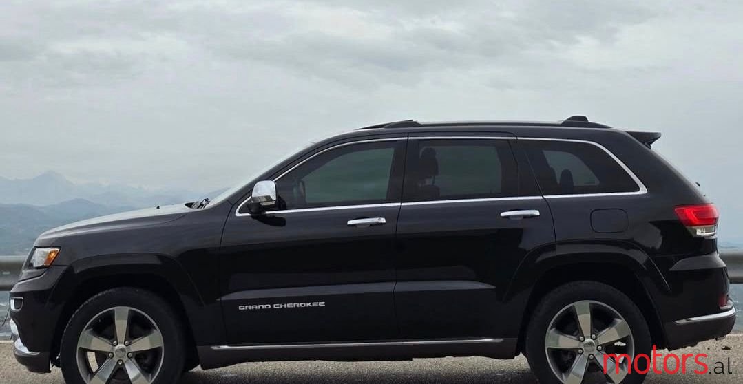 2014' Jeep Grand Cherokee photo #3