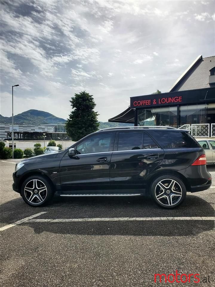 2012' Mercedes-Benz ML 350 photo #5