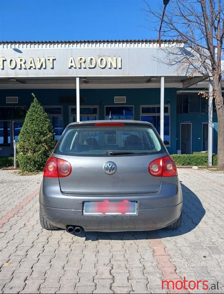 2007' Volkswagen Golf photo #6