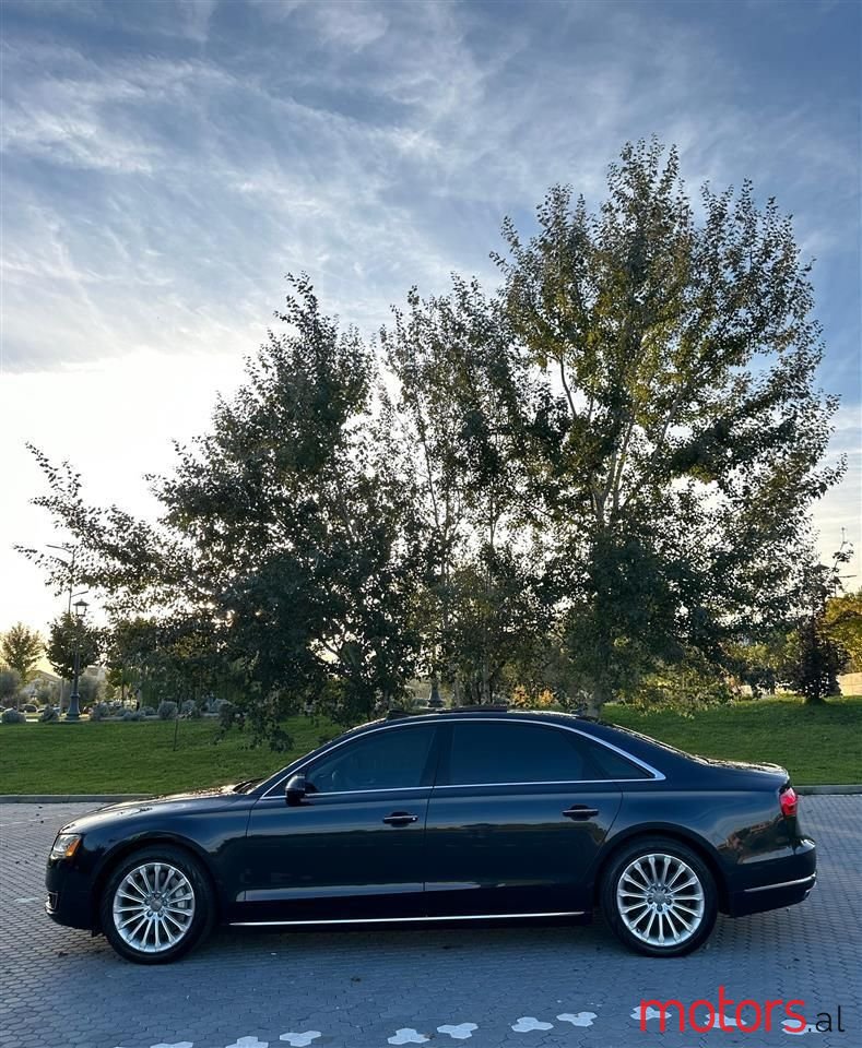 2015' Audi A8 photo #3