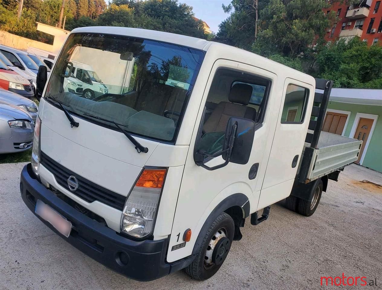 2012' Nissan Cabstar photo #3