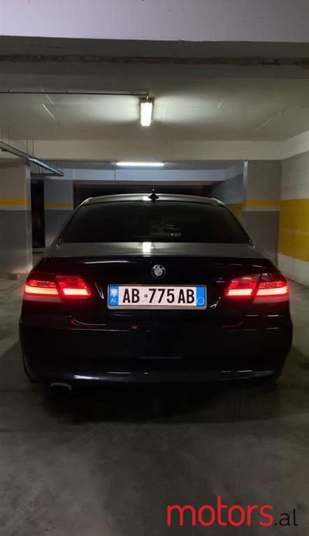 2008' BMW 320 photo #6