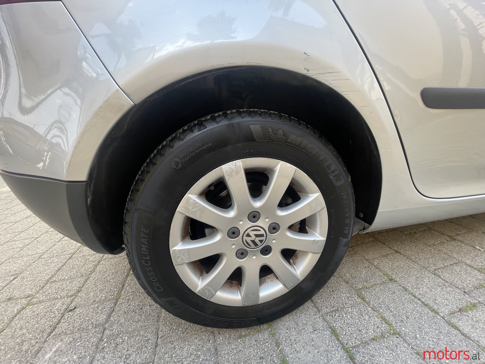 2004' Volkswagen Golf V photo #4