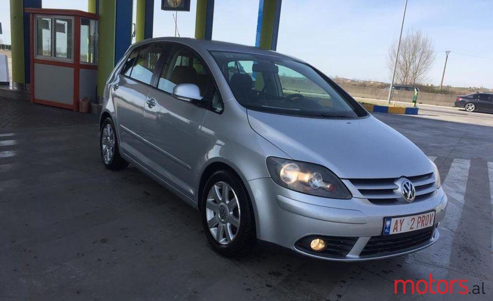 2006' Volkswagen Golf Plus photo #1