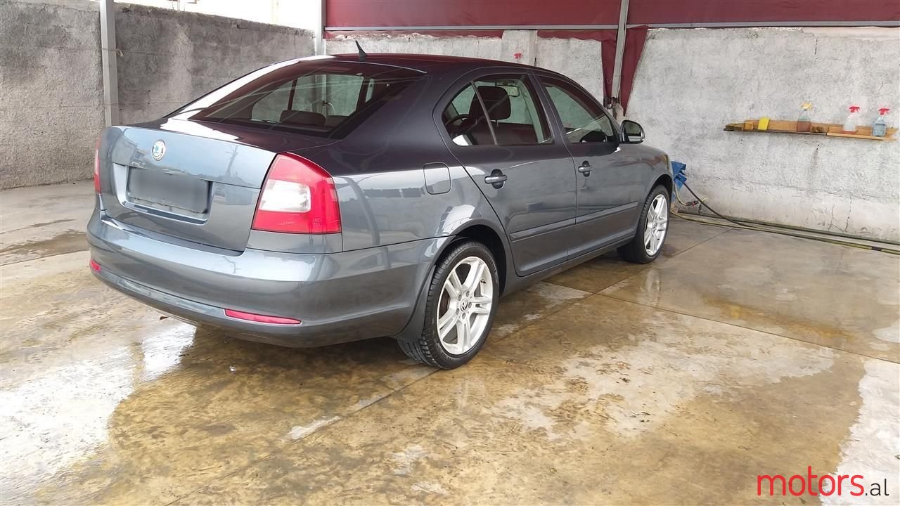 2012' Skoda Octavia photo #3