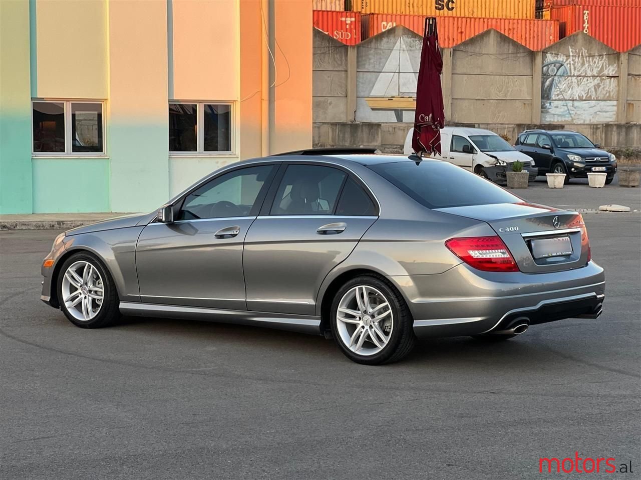 2012' Mercedes-Benz C 300 photo #2
