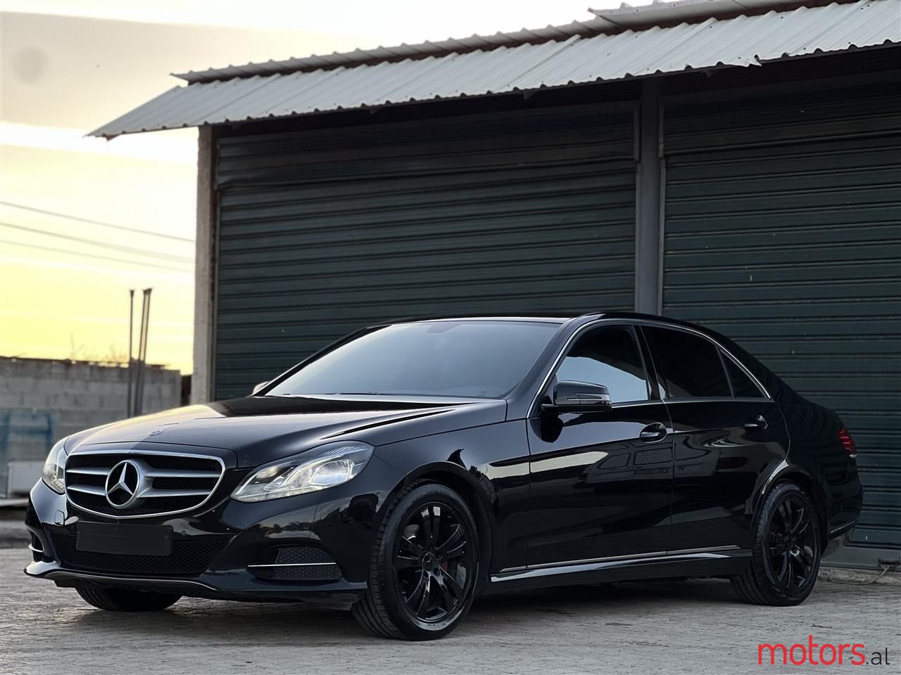 2014' Mercedes-Benz E 220 photo #2