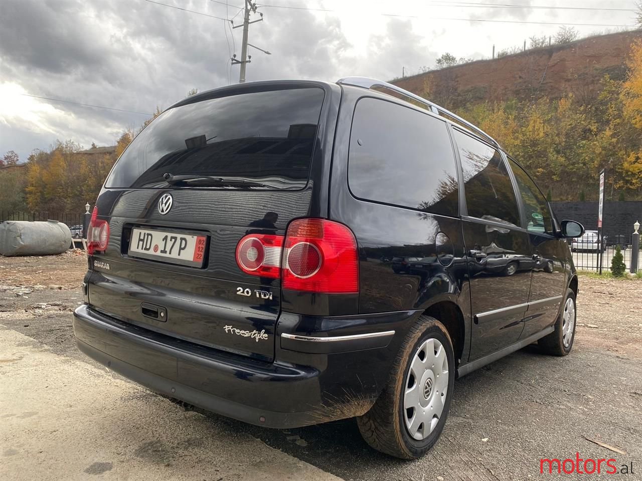2007' Volkswagen Sharan photo #2