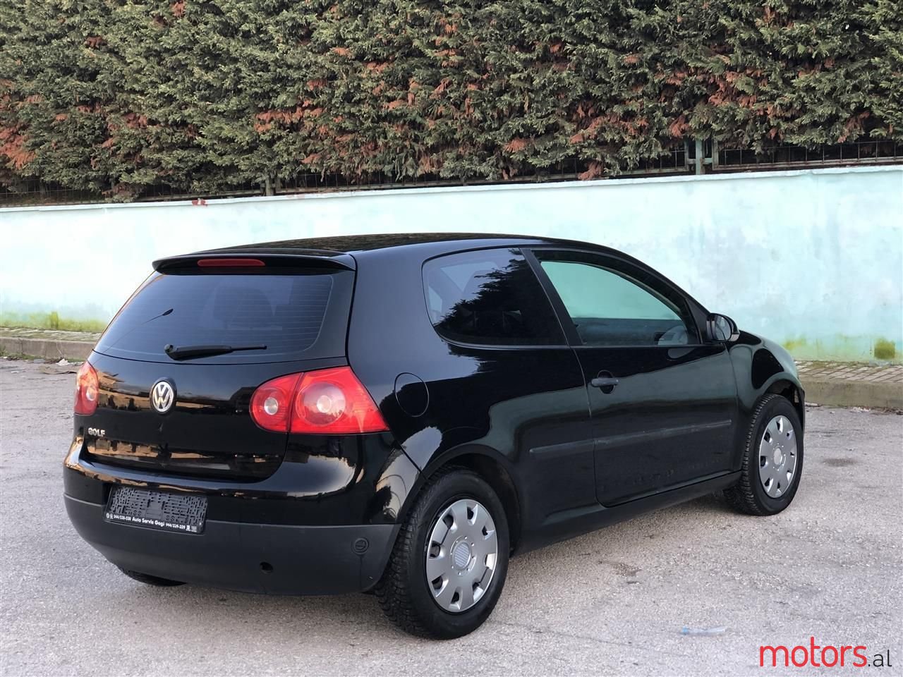 2006' Volkswagen Golf photo #2