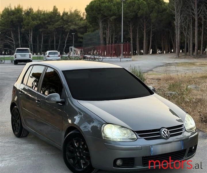 2006' Volkswagen Golf photo #1