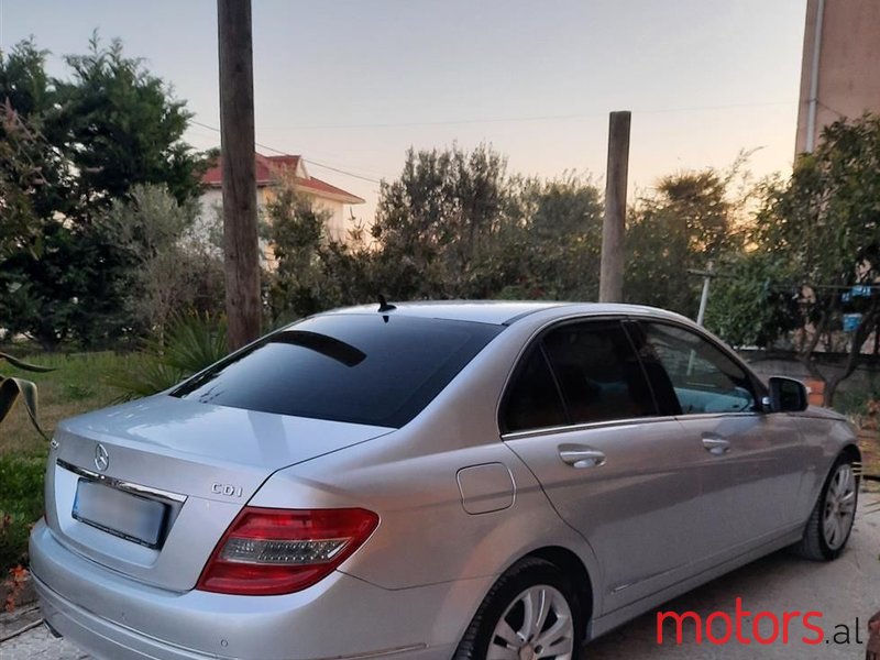 2008' Mercedes-Benz C 220 photo #3