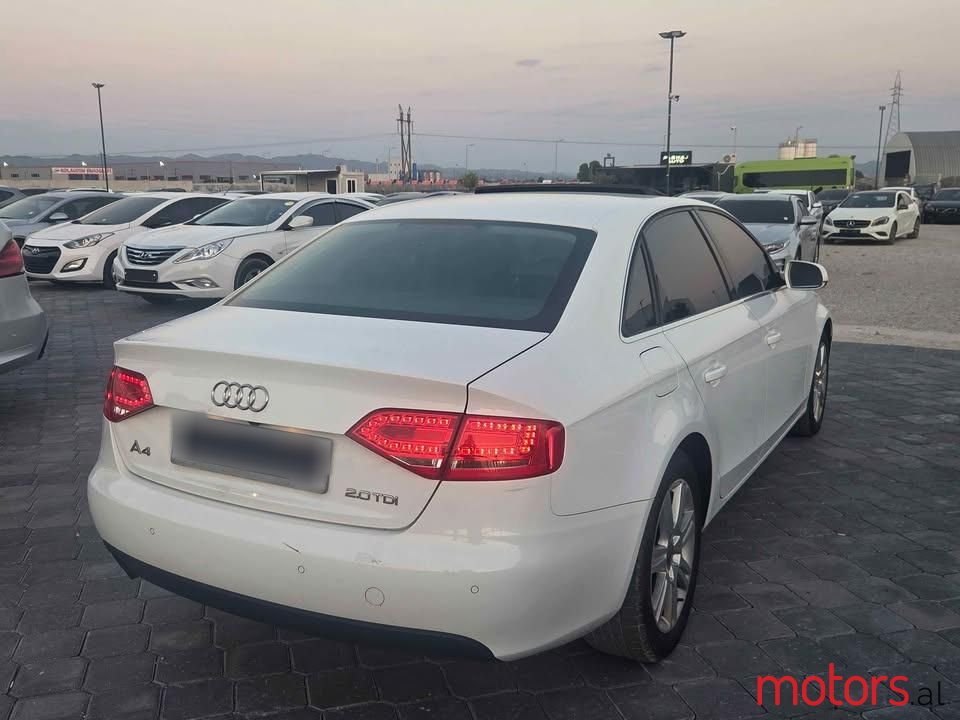 2012' Audi A4 photo #4