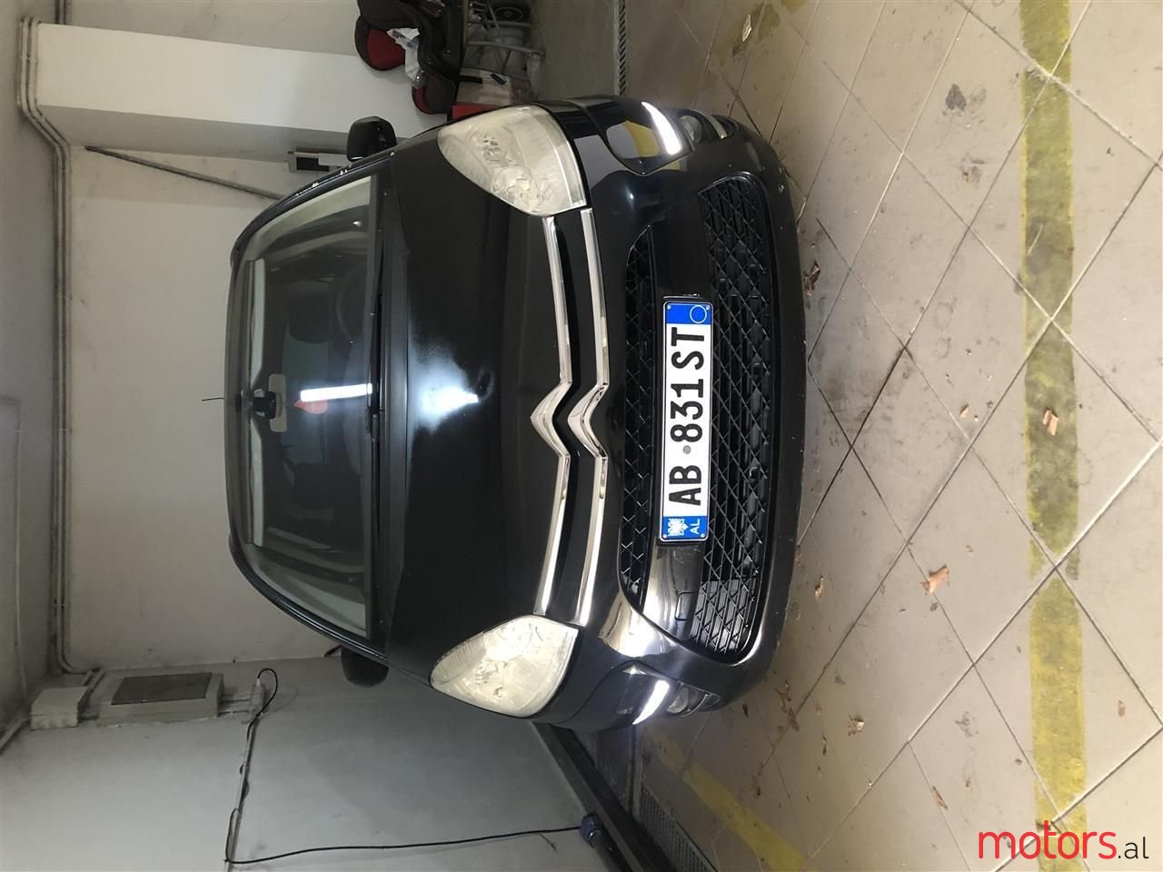 2011' Citroen C4 photo #6