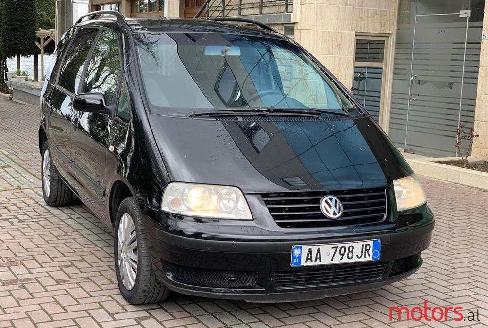 2002' Volkswagen Sharan photo #1