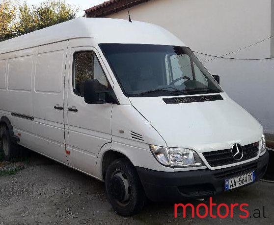 2002' Mercedes-Benz Sprinter photo #1