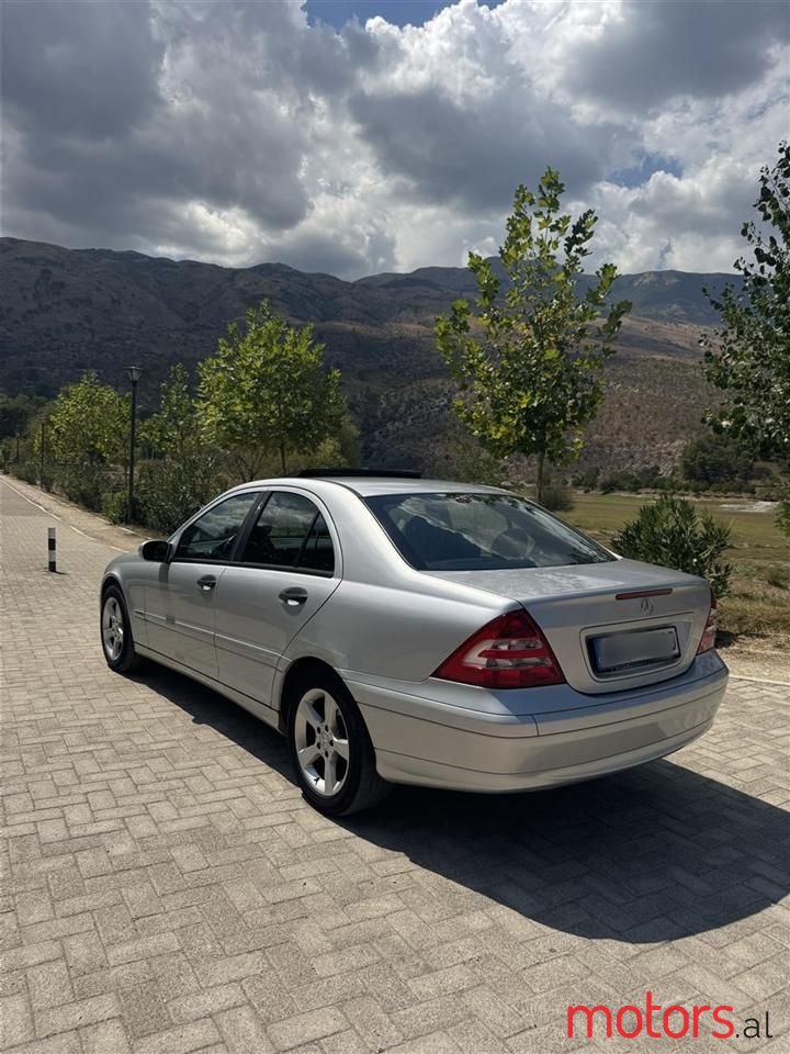 2004' Mercedes-Benz C 180 photo #5