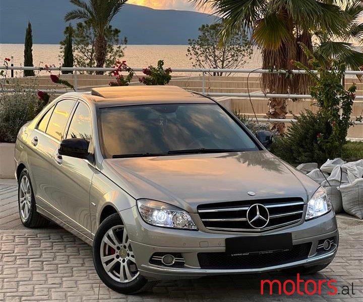 2008' Mercedes-Benz C 200 photo #3