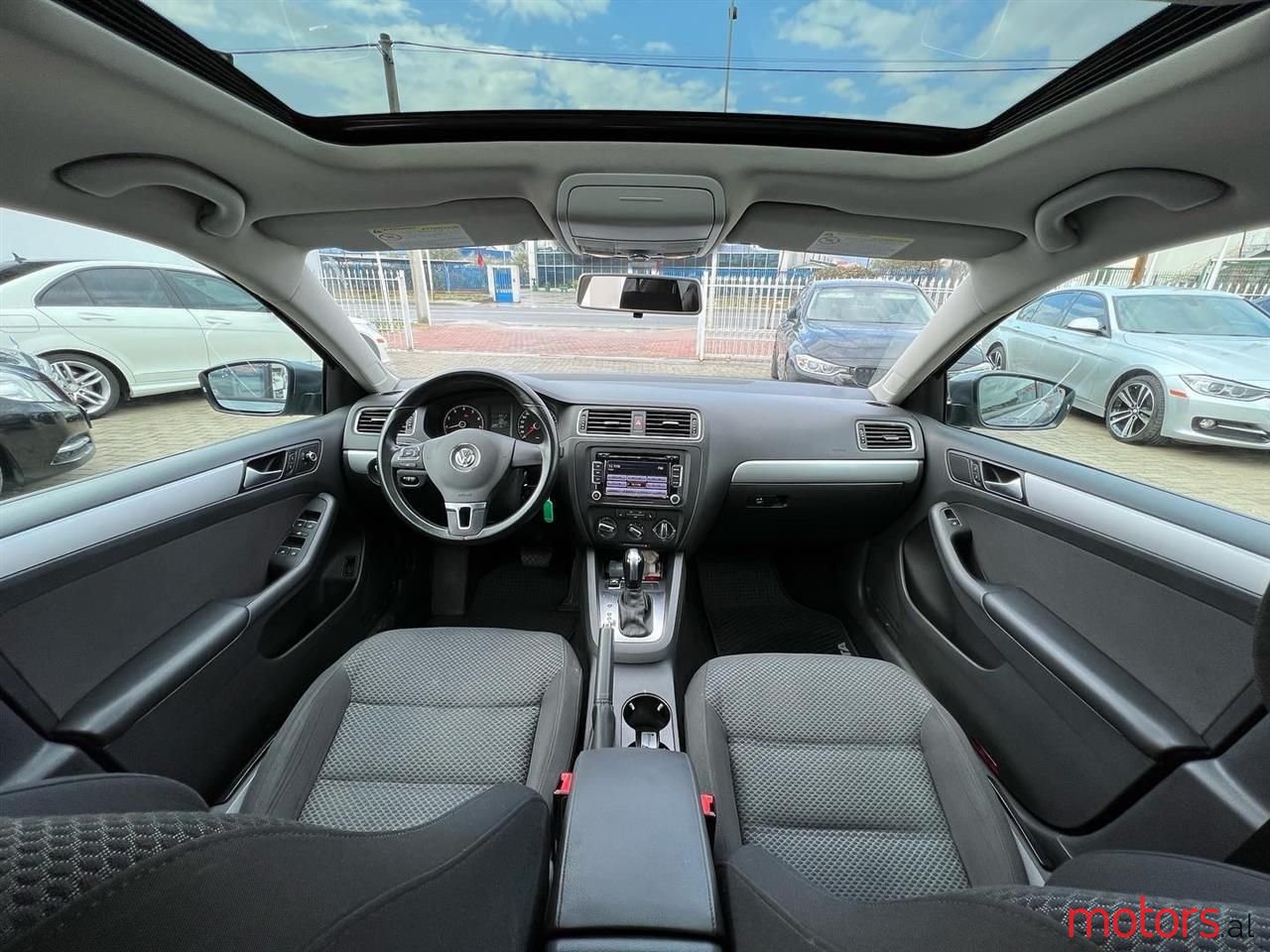 2014' Volkswagen Jetta photo #6