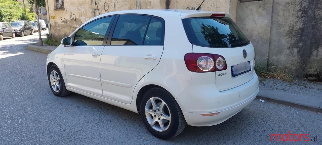 2006' Volkswagen Golf photo #4