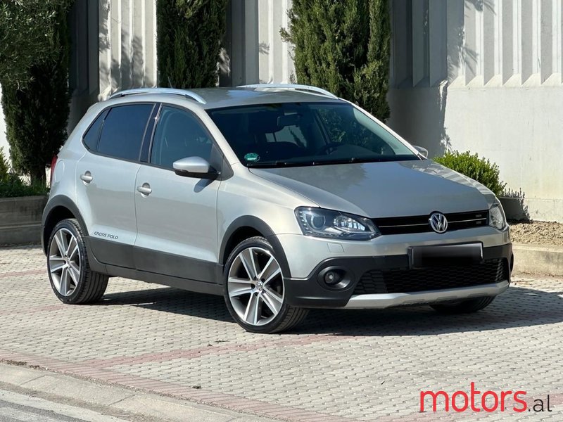 2012' Volkswagen Polo photo #1