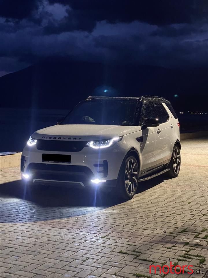 2017' Land Rover Discovery photo #1