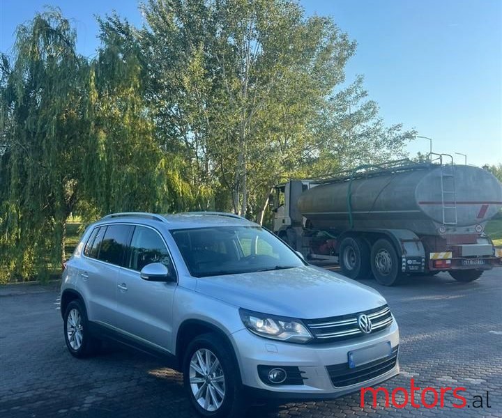 2013' Volkswagen Tiguan photo #1
