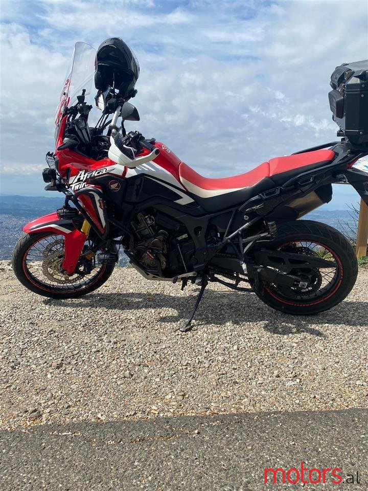 2016' Honda Africa Twin 1000 cc photo #1