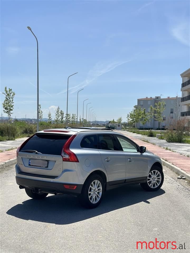 2010' Volvo Xc 60 photo #6