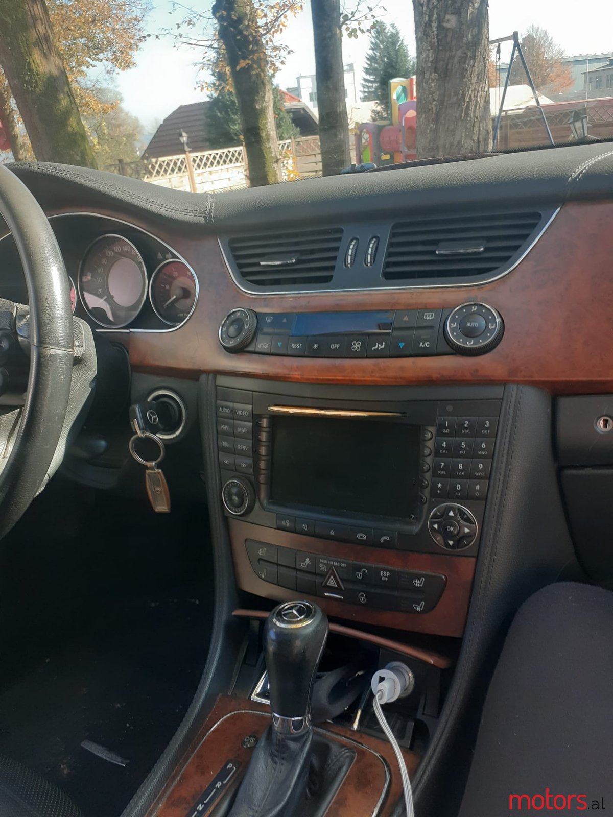 2007' Mercedes-Benz CLS 320 photo #4