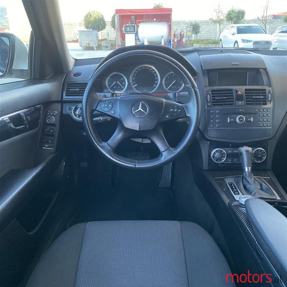 2008' Mercedes-Benz C 220 photo #3