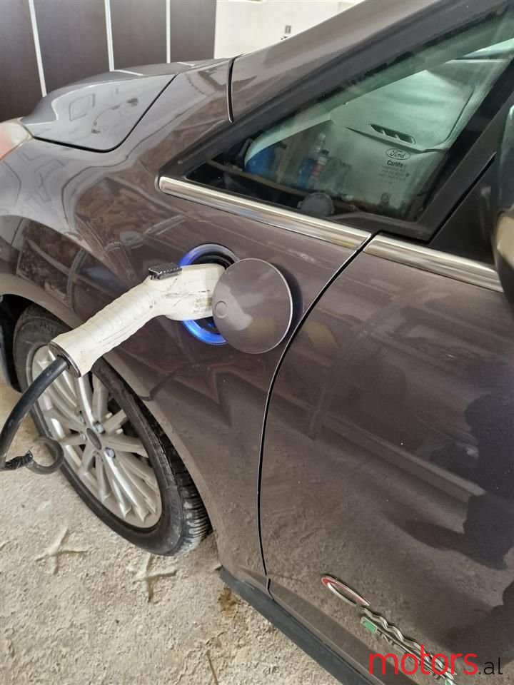 2014' Ford C-MAX photo #1