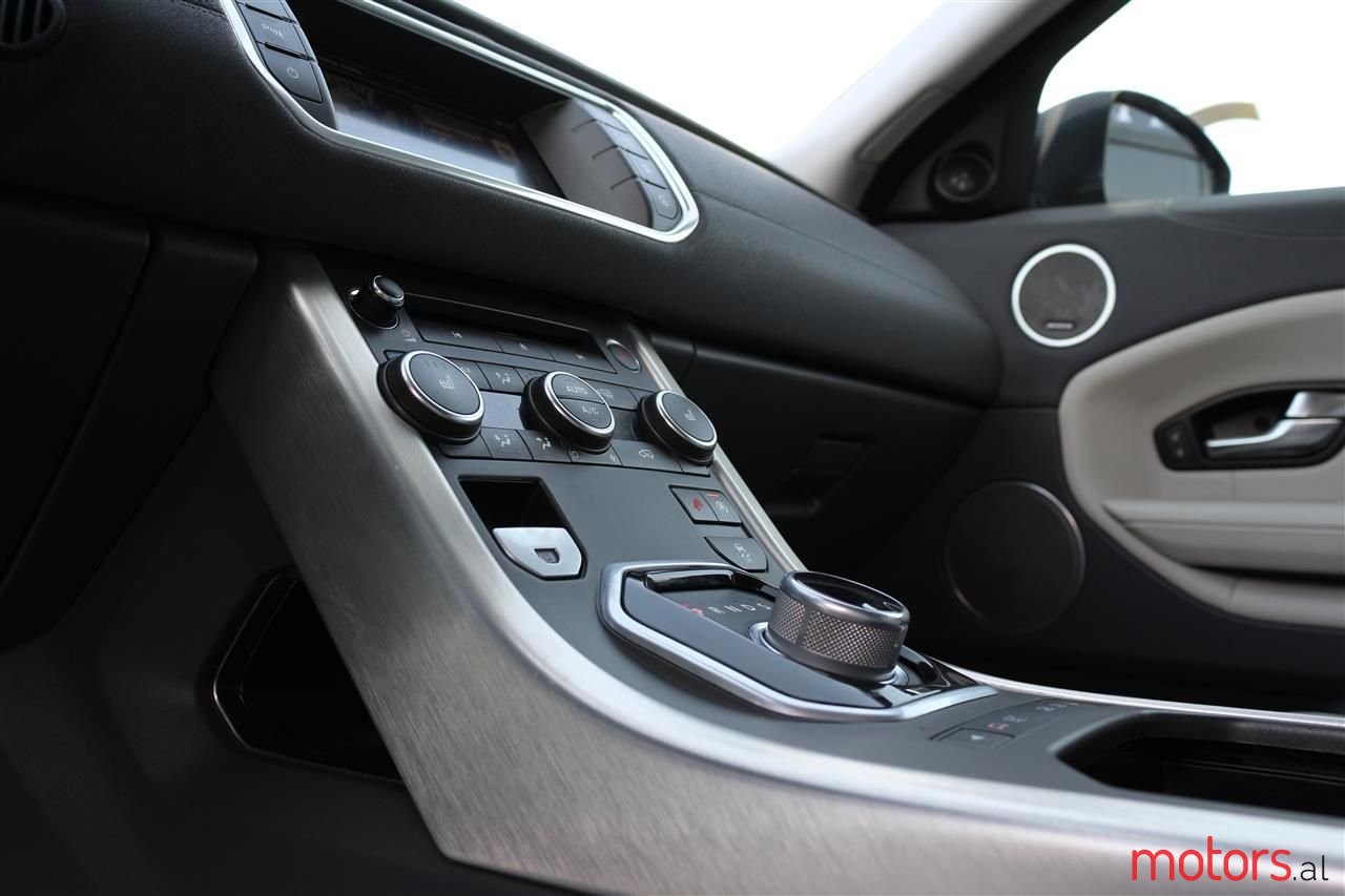 2016' Land Rover Range Rover Sport photo #5