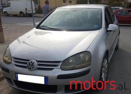 2005' Volkswagen Golf photo #1