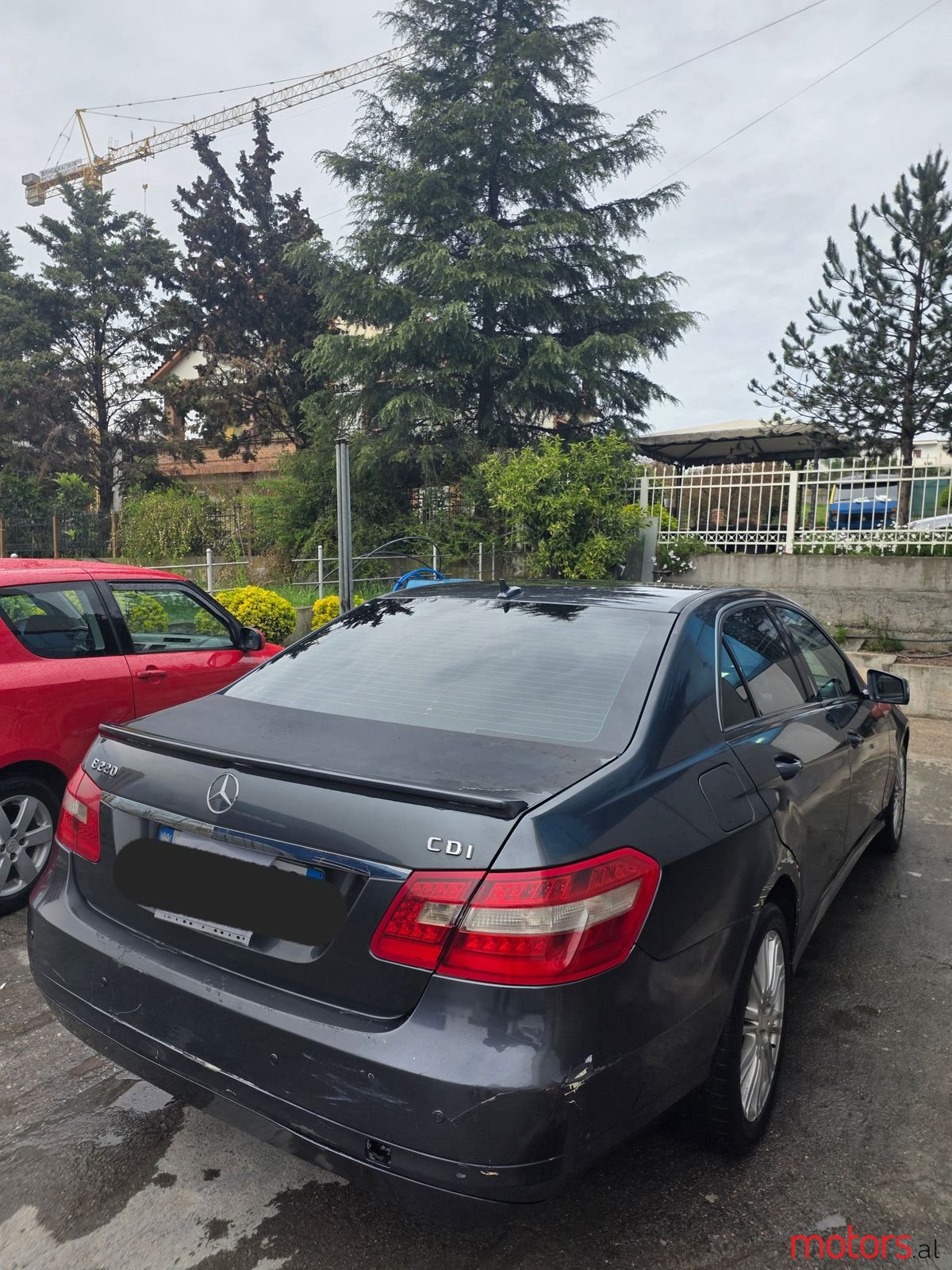 2010' Mercedes-Benz E 220 photo #1