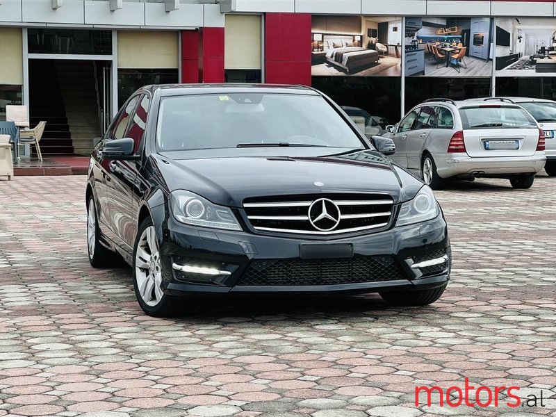 2014' Mercedes-Benz C 220 photo #2