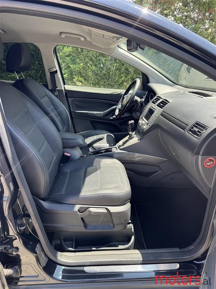 2013' Ford Kuga photo #6