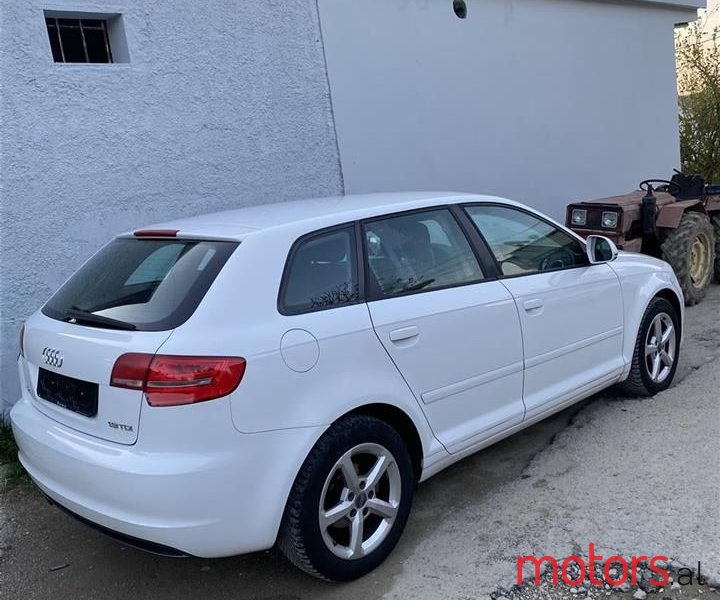 2010' Audi A3 photo #3
