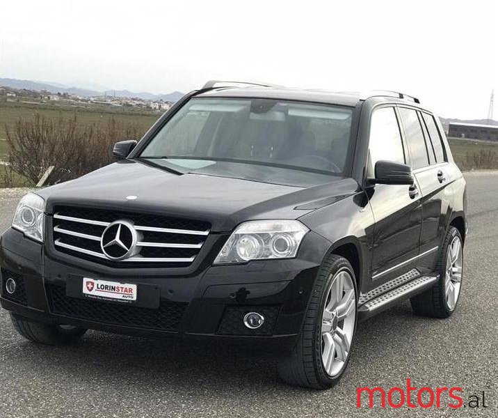 2010' Mercedes-Benz GLK 220 photo #1