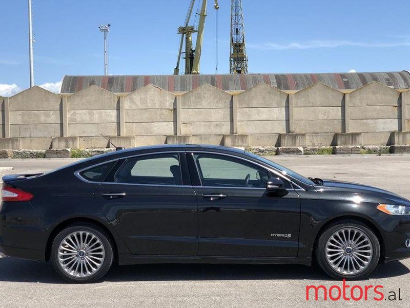 2014' Ford Mondeo photo #1