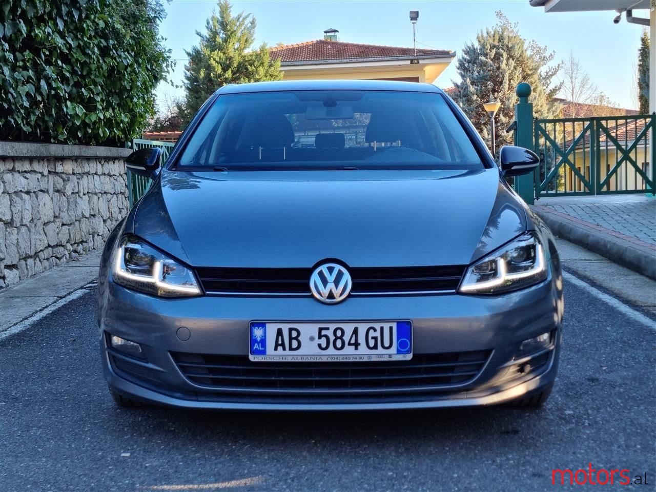 2015' Volkswagen Golf photo #5