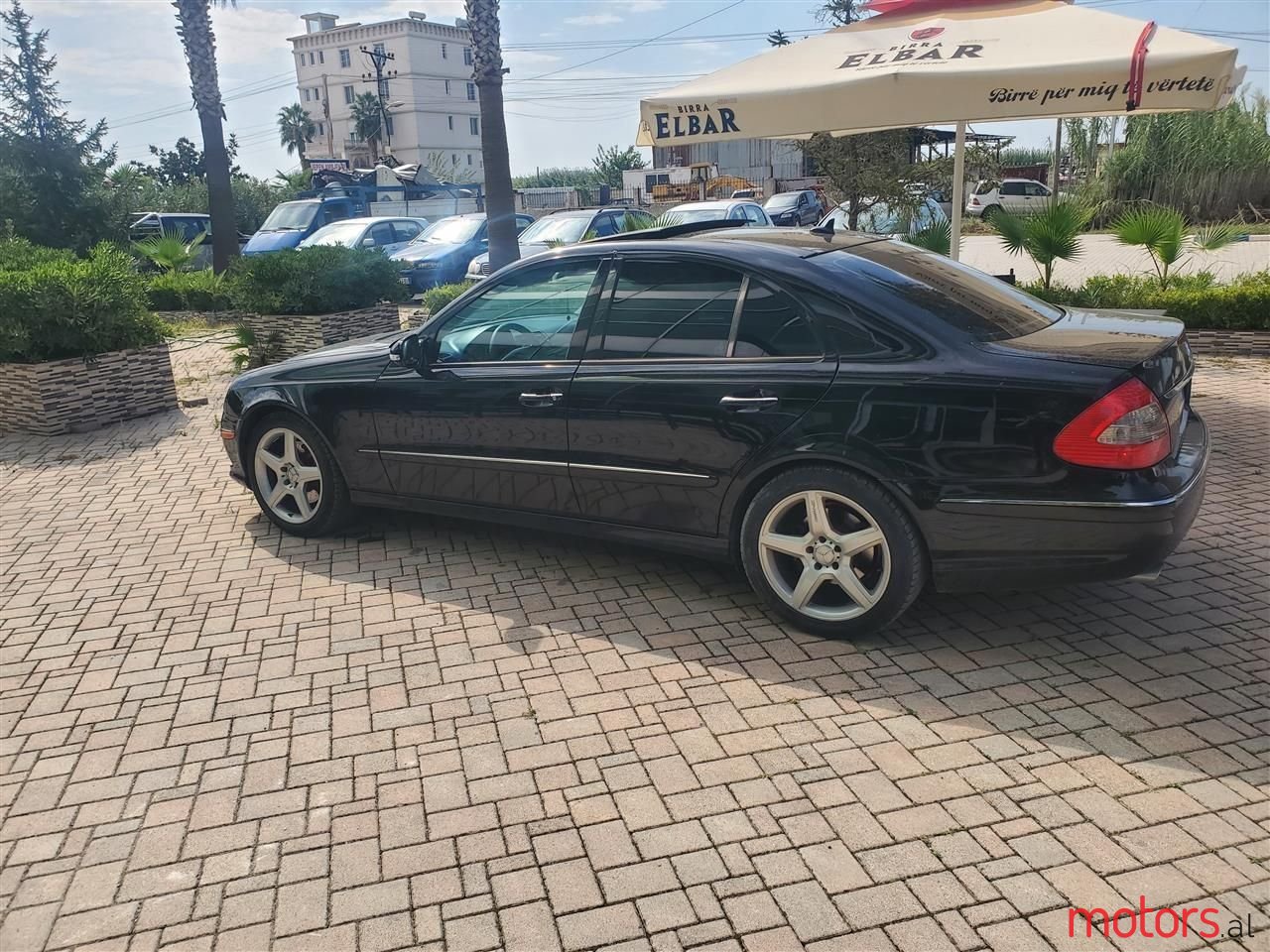 2008' Mercedes-Benz E 350 photo #5