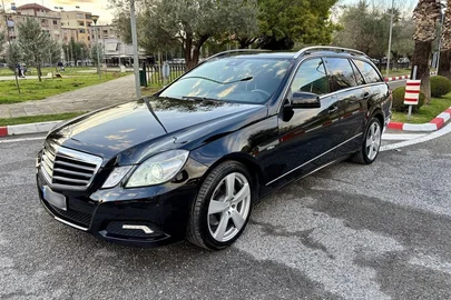 2011' Mercedes-Benz 350