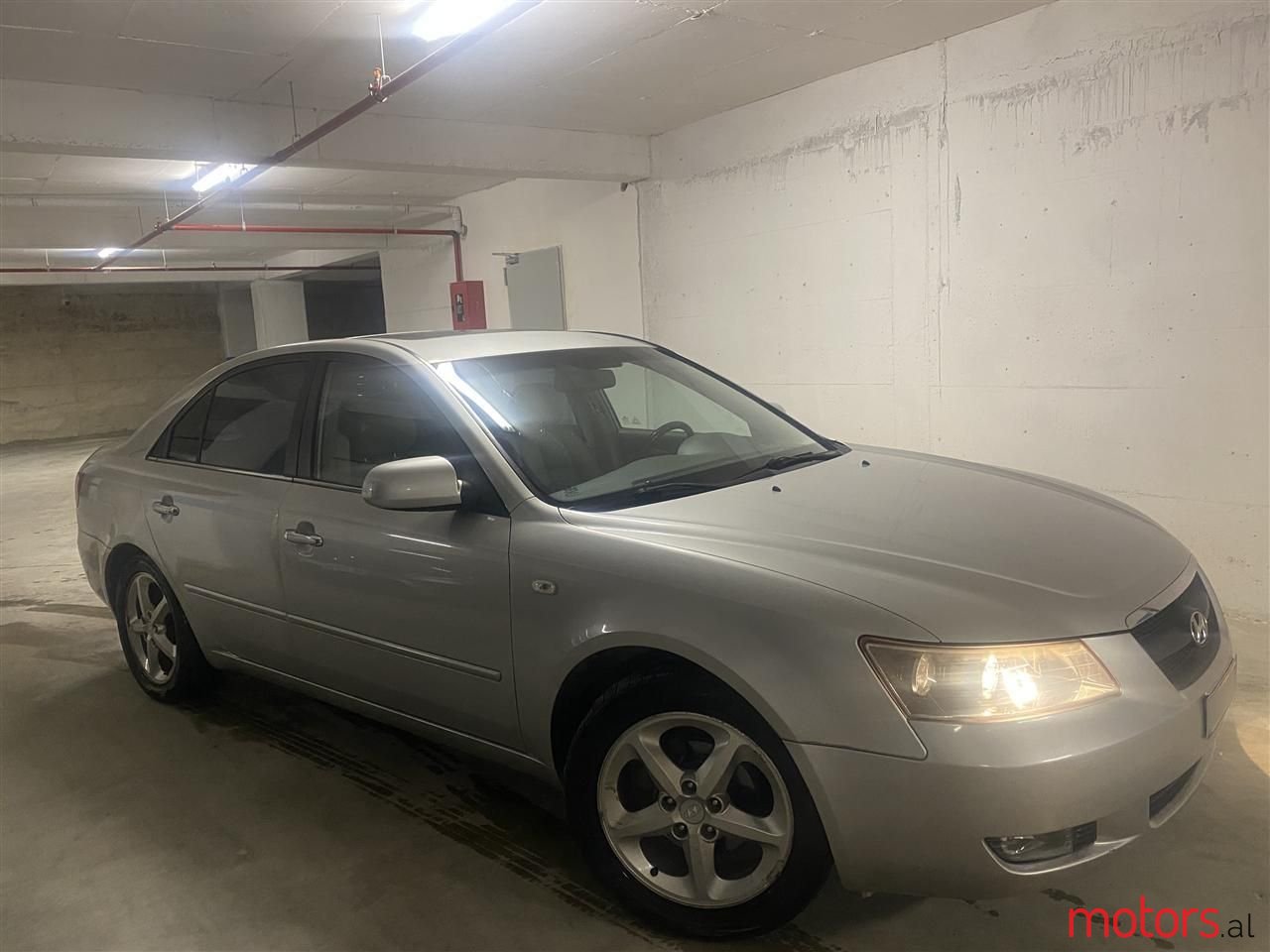 2007' Hyundai Sonata photo #1