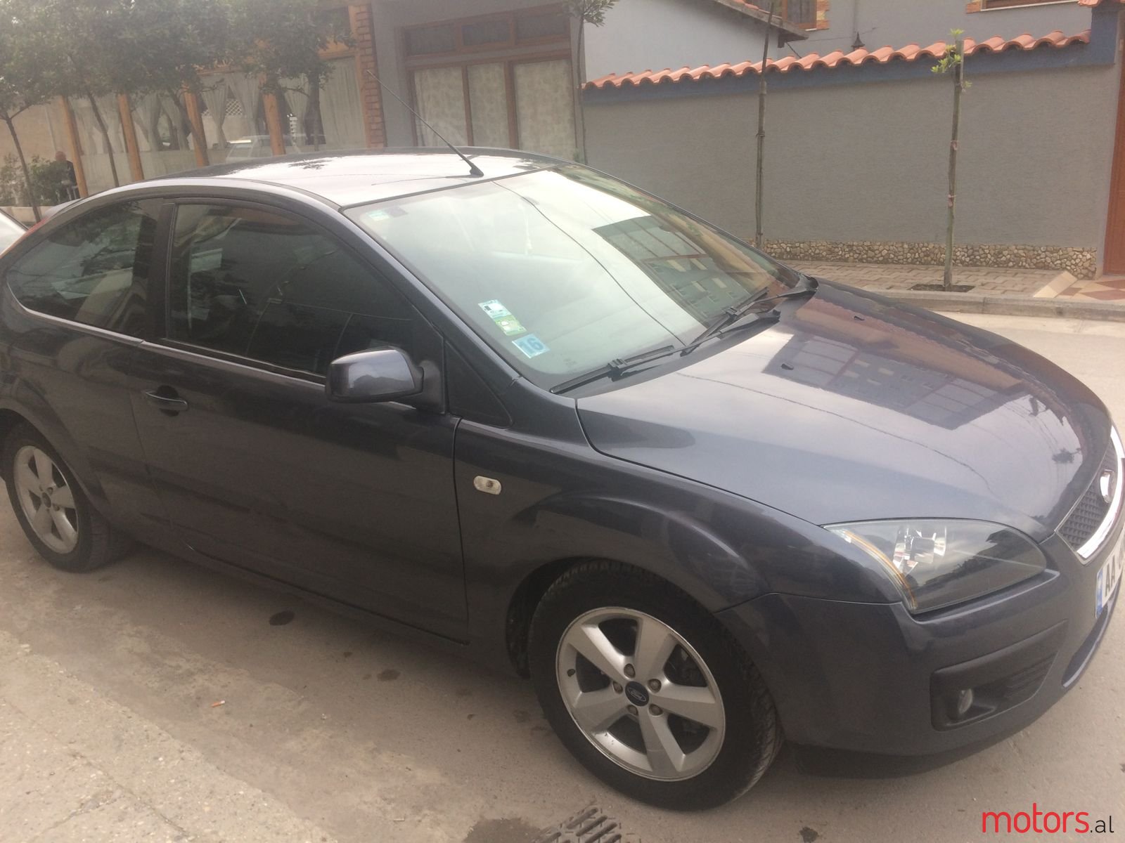 2005' Ford Focus photo #1